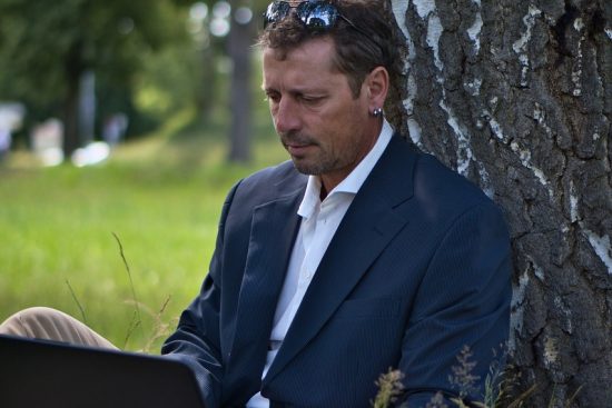 découvrez comment atteindre un équilibre optimal entre votre vie professionnelle et personnelle. nos conseils et astuces pratiques vous aideront à réduire le stress, améliorer votre bien-être et profiter pleinement de chaque aspect de votre vie.